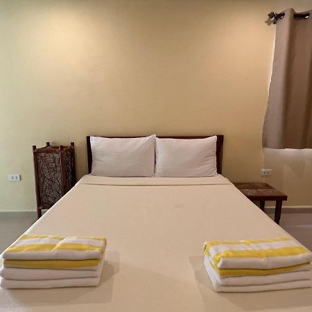 Boracay Amor Apartment Balabag  Екстериор снимка